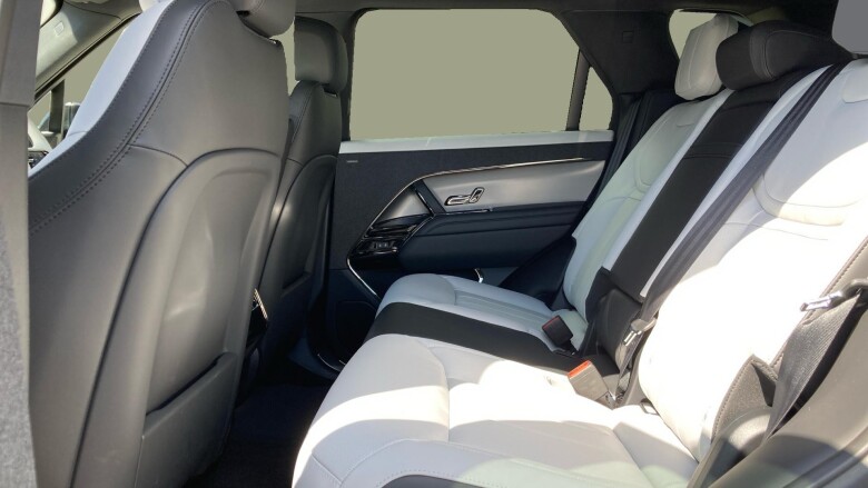 Land Rover Range Rover Sport 3.0 D250 Edition 5dr Auto Diesel Estate